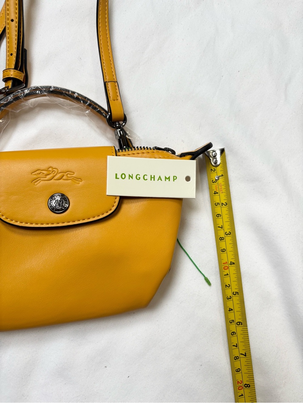 Longchamp Small Crossbody Bag in Mustard leather NWT - Picture 4 of 6